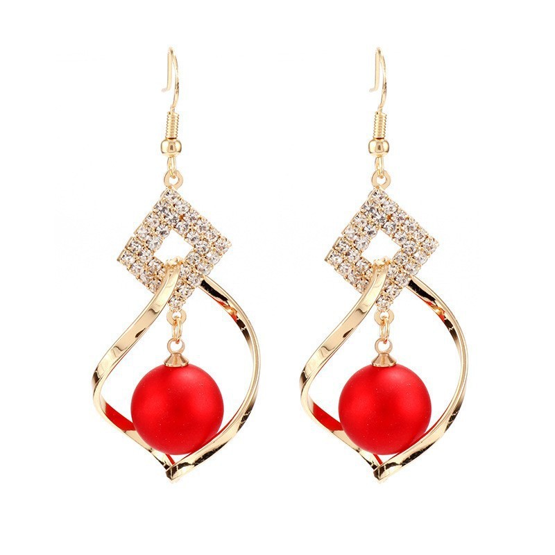 Women's Fashionable Temperamental Earrings