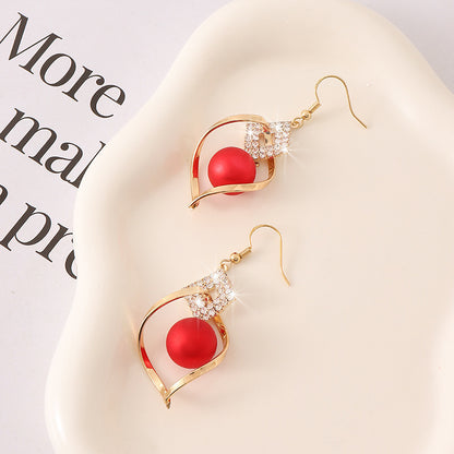 Women's Fashionable Temperamental Earrings